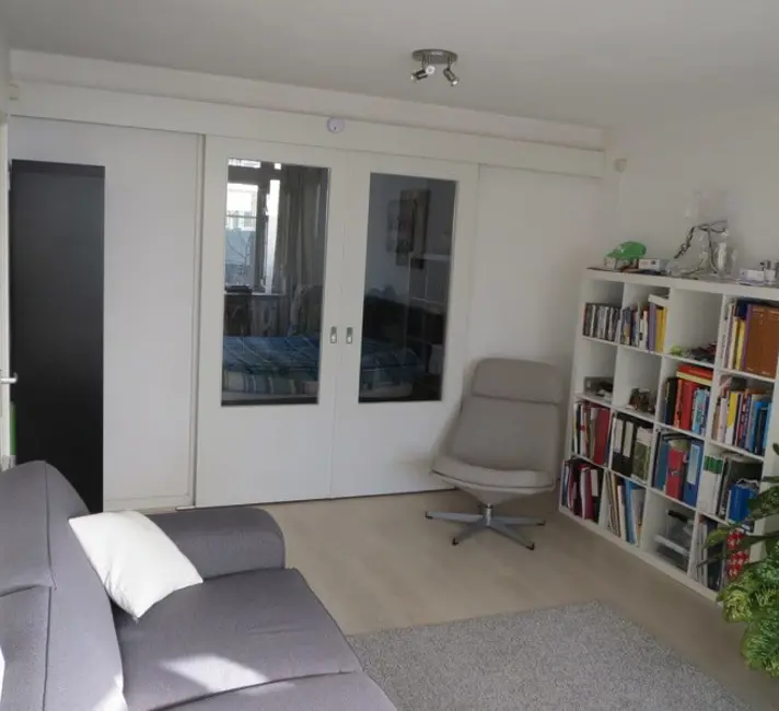 Amsterdam, The Netherlands 1 bed · 1 workspace · 100 Mbps WiFi