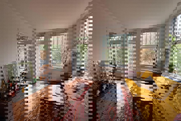 Cosy and bright apartment with two balconies - 1