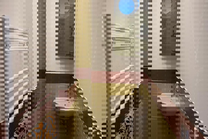 Cosy and bright apartment with two balconies - 7