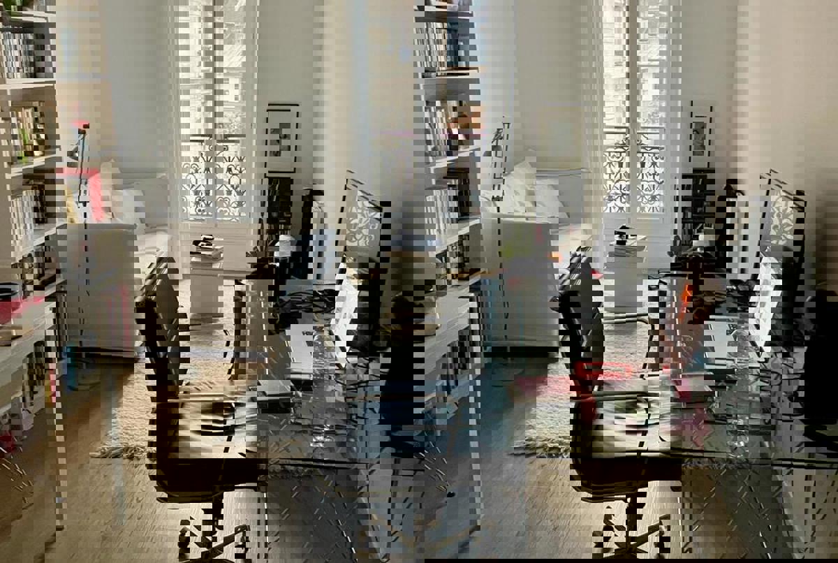 Cozy home in the center of Paris