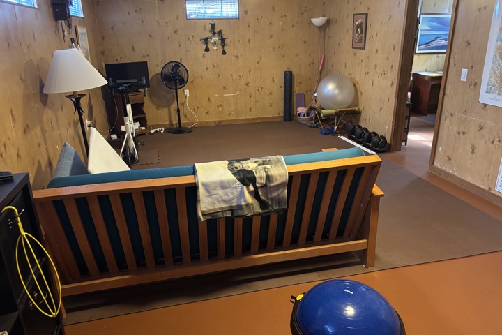 Home where the desert meets the mountains - 17