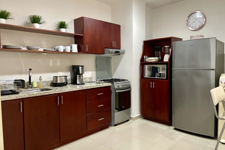 Ground floor apartment near the beach, restaurant - 4
