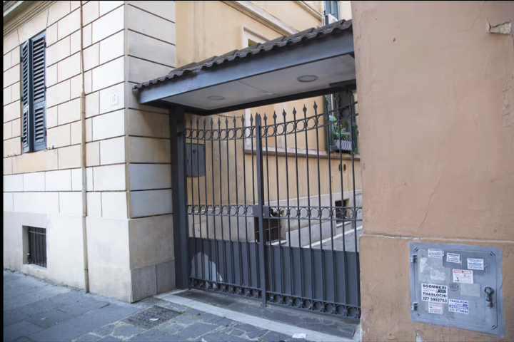 Cozy Home 5 minute to Colossium - 2