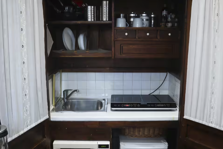 Cozy Home 5 minute to Colossium - 6