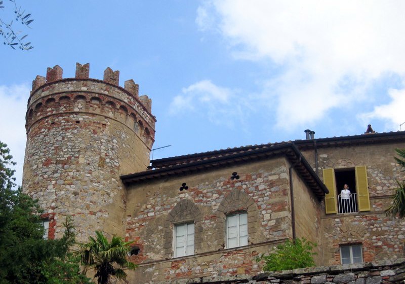 home swap in Montefollonico, Italy