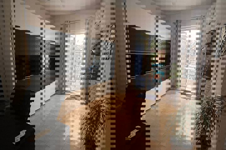 Boho Apartment Next To Beaches - 4
