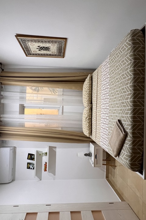 Boho Apartment Next To Beaches - 8