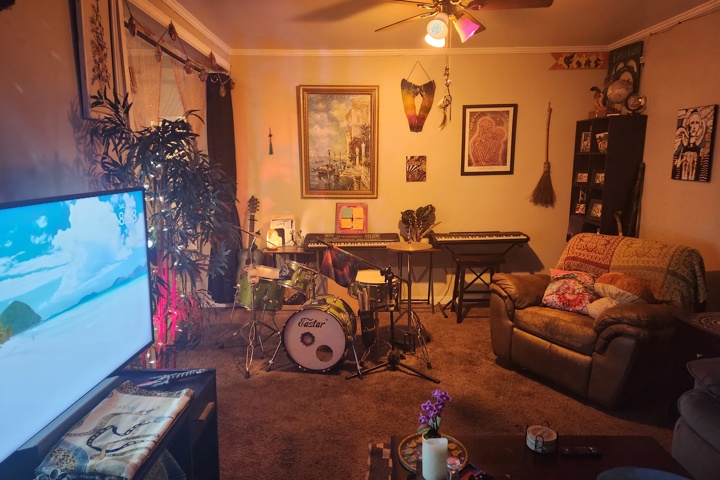 An Artist's Paradise by the Beach in Los Angeles - 13