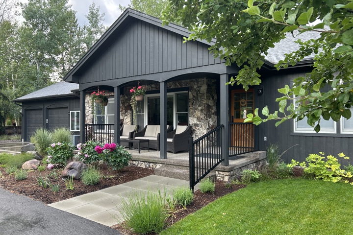 Missoula Montana Creekfront Home - 4