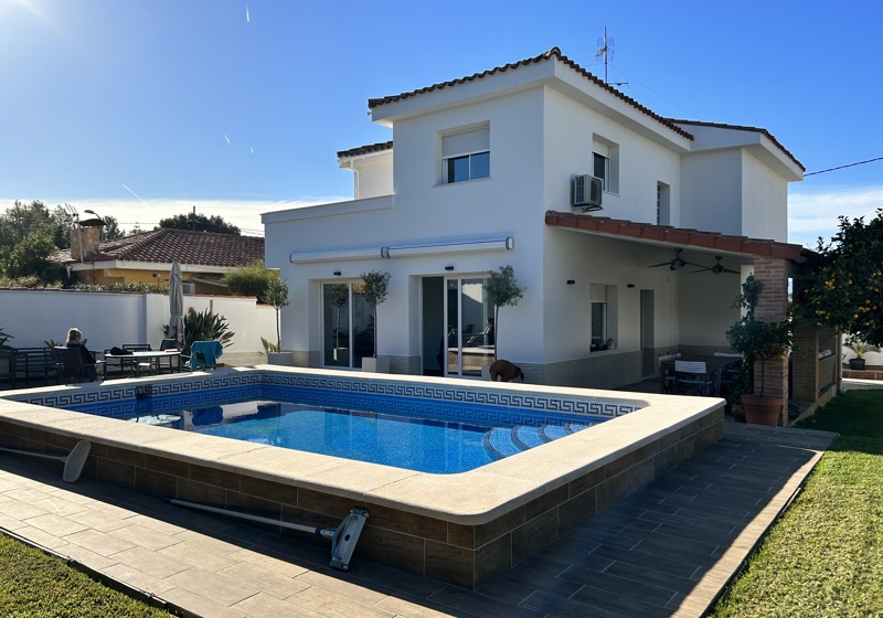 home swap in Valencia, Spain