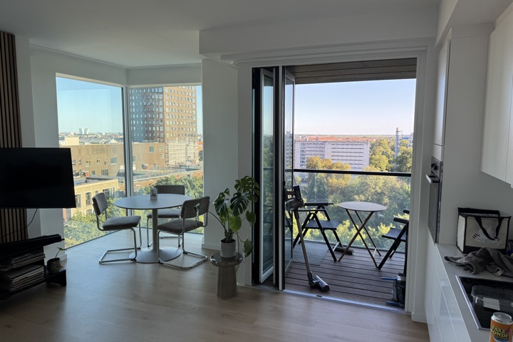 Modern apartment with view over the city - 1