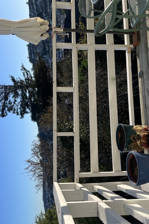 Sunny South Facing Apartment in Noe Valley - 6