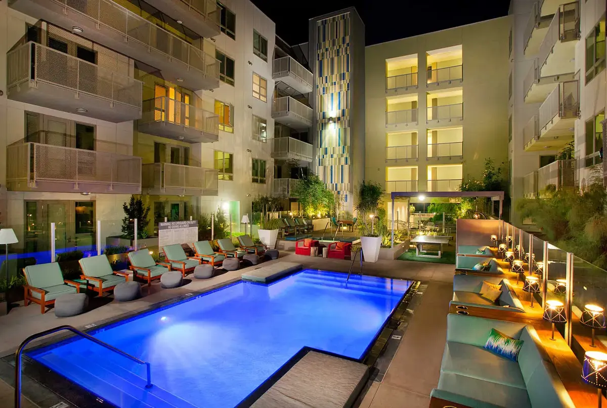 1 bedroom near Universal Studios and Hollywood