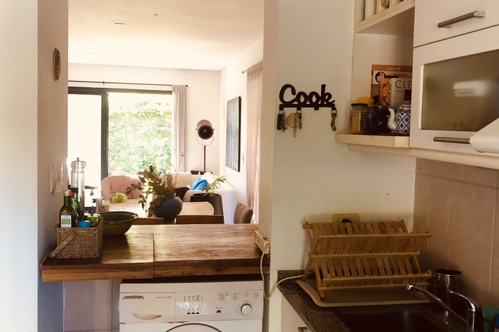 Cozy, Safe Home in a Private Neighborhood - 6