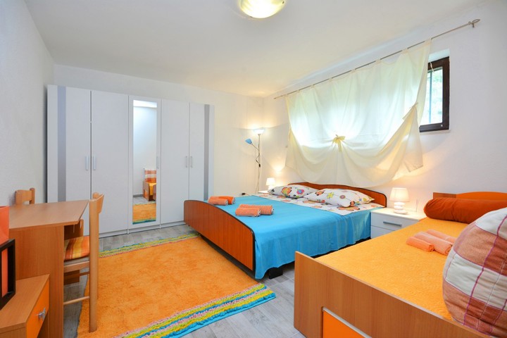 Apartment near center and beach! - 9