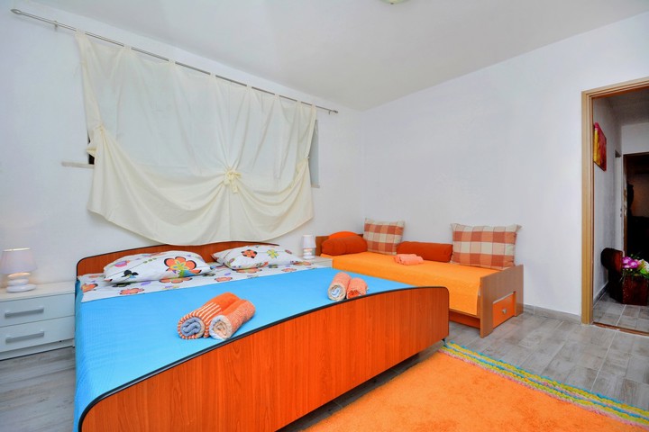 Apartment near center and beach! - 11