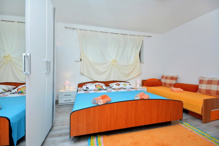 Apartment near center and beach! - 12