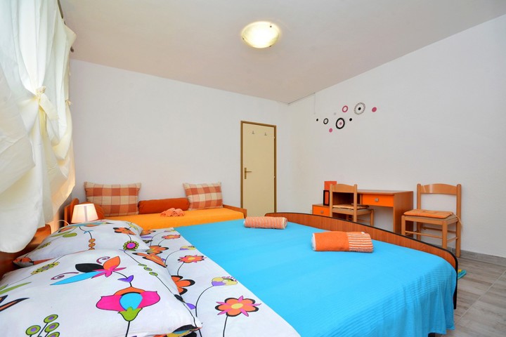 Apartment near center and beach! - 13