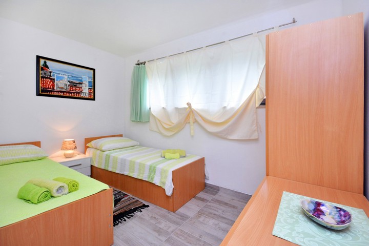 Apartment near center and beach! - 18