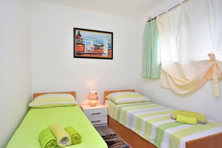 Apartment near center and beach! - 19