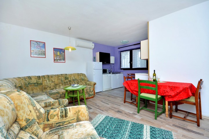 Apartment near center and beach! - 2