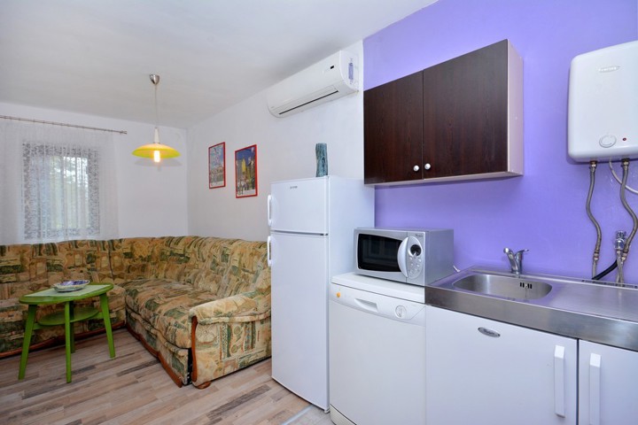 Apartment near center and beach! - 5