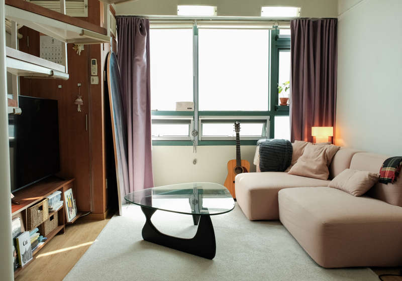 Studio home swap listing in Sinchon-dong, Seoul