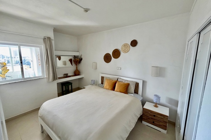 Cute clean 2 bed 5min walk from the beach! - 1