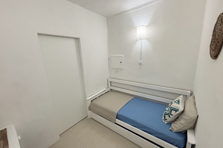 Cute clean 2 bed 5min walk from the beach! - 6