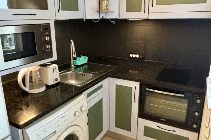 Cute clean 2 bed 5min walk from the beach! - 10
