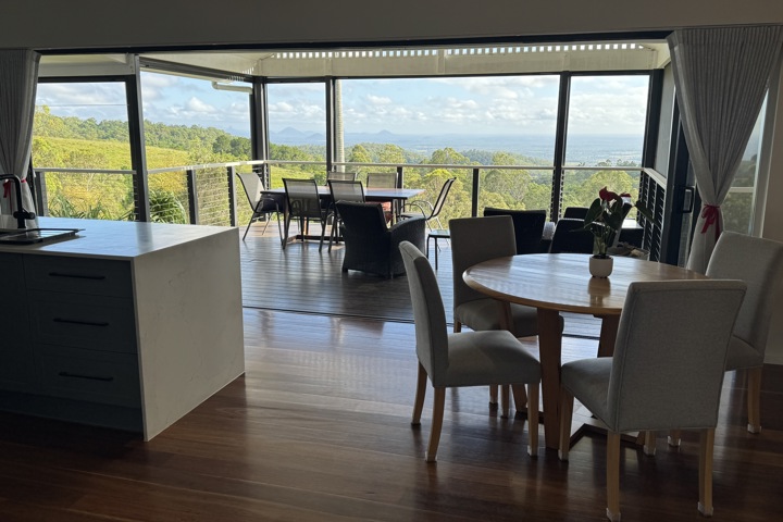 Spacious Country house + Ocean Views - 3