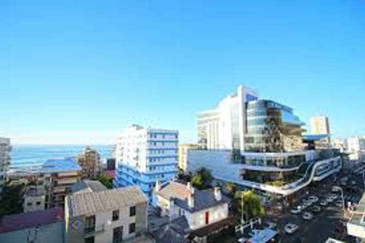 Luxury 2 bedroom apartment, Bantry Bay, Cape Town - 19