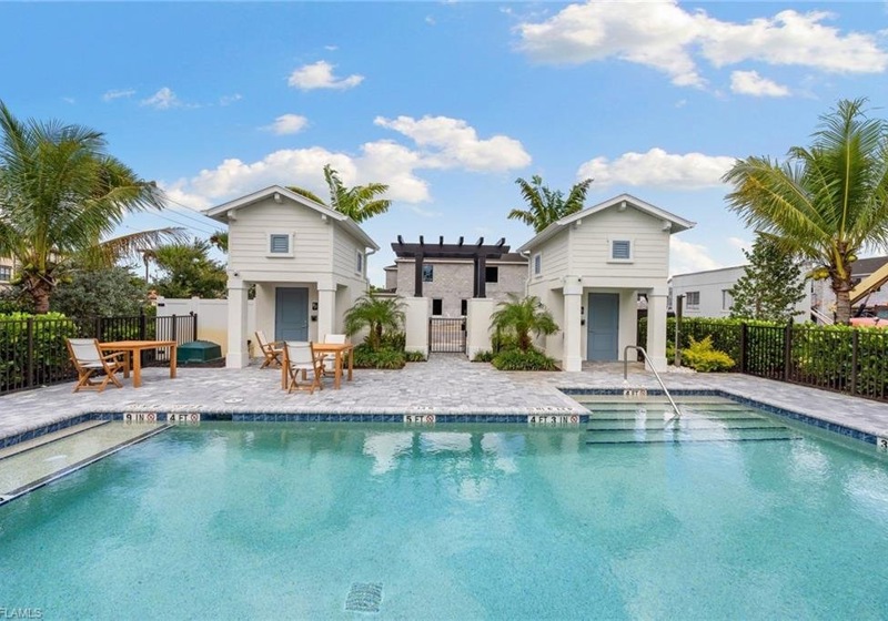 home swap in Naples, Florida