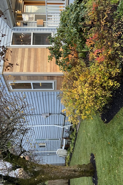 Modern house in central Portland east side - 25