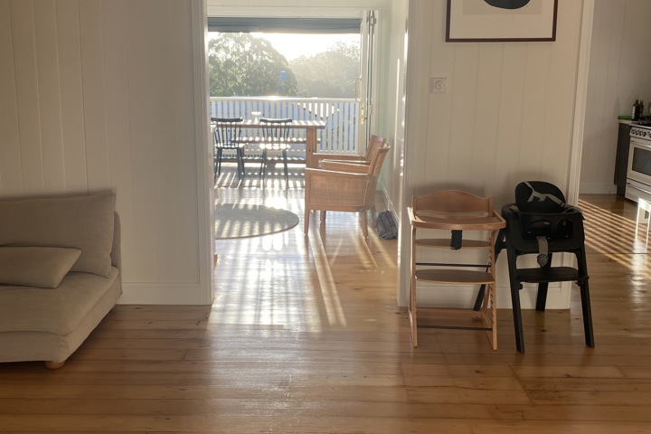 Stylish 3-Bed Bangalow Home - 15