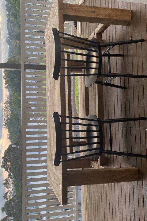 Stylish 3-Bed Bangalow Home - 16