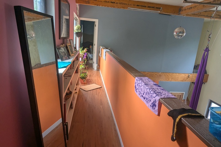 Unique, fun house in central location - 12