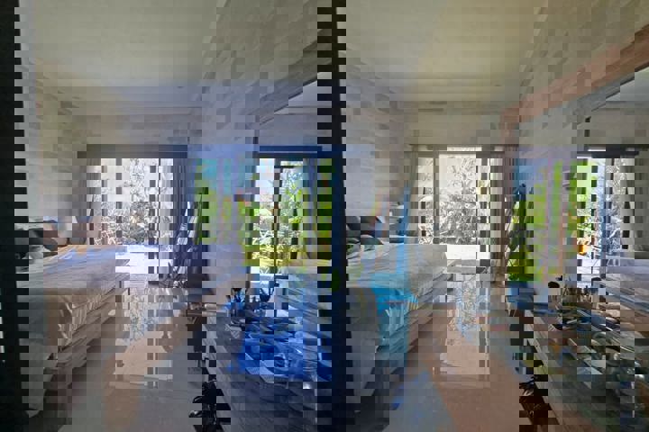 Ubud house surrounded by rice fields - 10