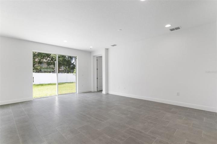 ORLANDO HOME 25MIN FROM THEME PARKS - 9