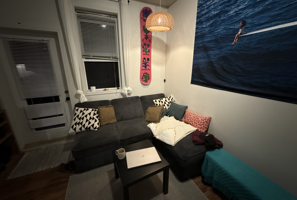 Small but modern ground floor apartment in Fernie