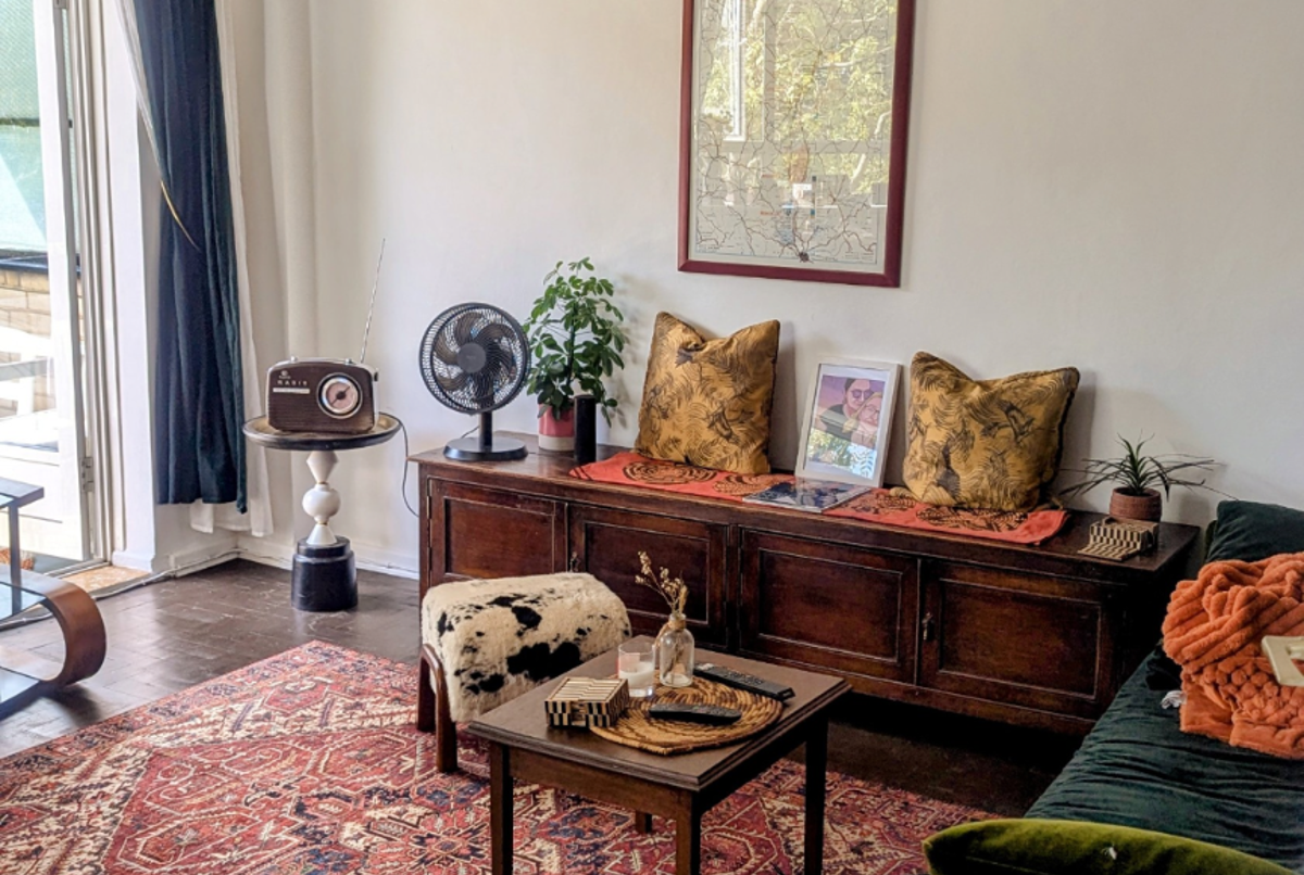 Spacious-comfortable-lovingly decorated 2 bed apt