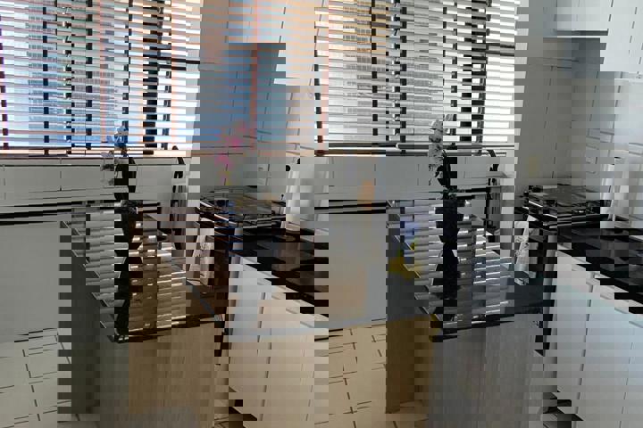 Location, Location- Newly decorated unit in Recife - 24