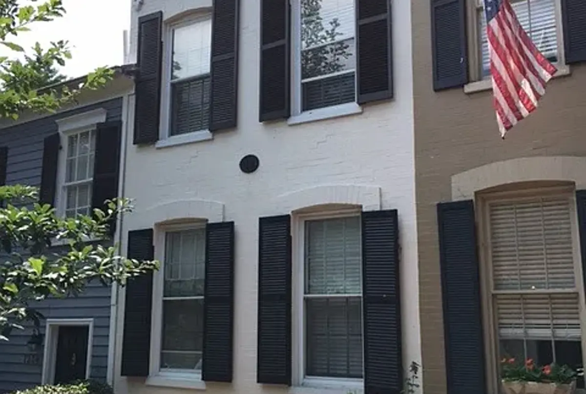 Adorable Georgetown home!