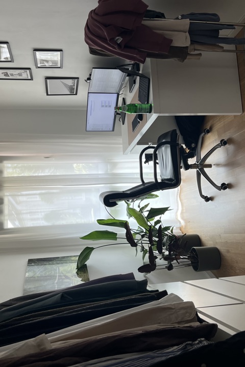 Quiet Modern 2-Room Flat - 3