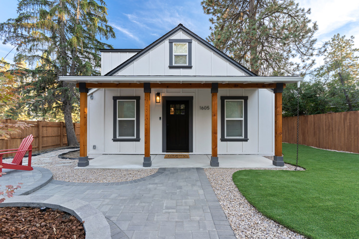 Historic home walking distance to river/food/fun! - 7