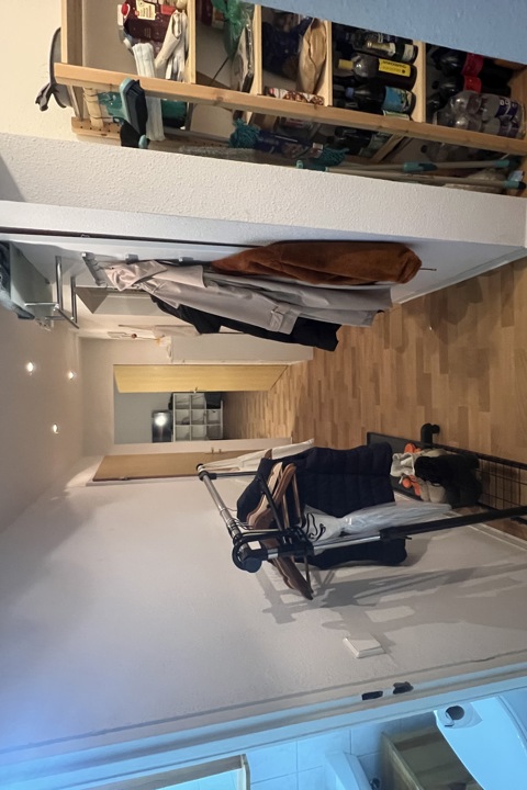 Cozy 2-Room Apartment - 27