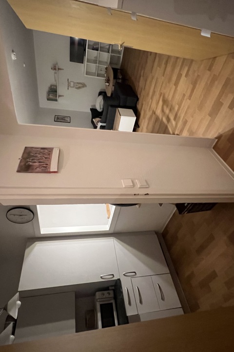 Cozy 2-Room Apartment - 7