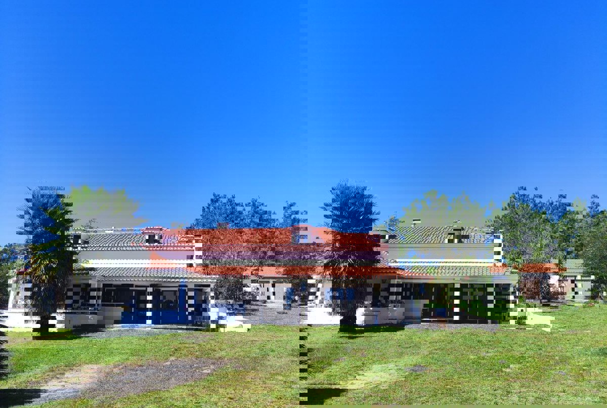 Spacious Home in Pine Forest West Coast Algarve