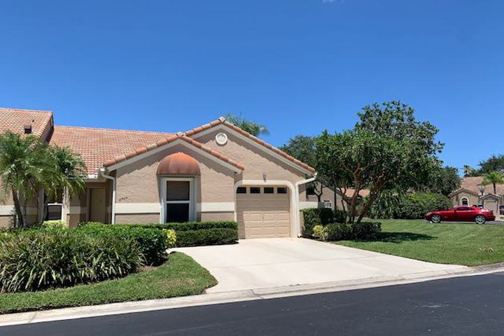 3 BR, 2 BA Villa in PGA National, Florida - 1