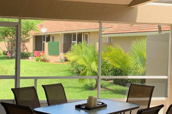 3 BR, 2 BA Villa in PGA National, Florida - 21